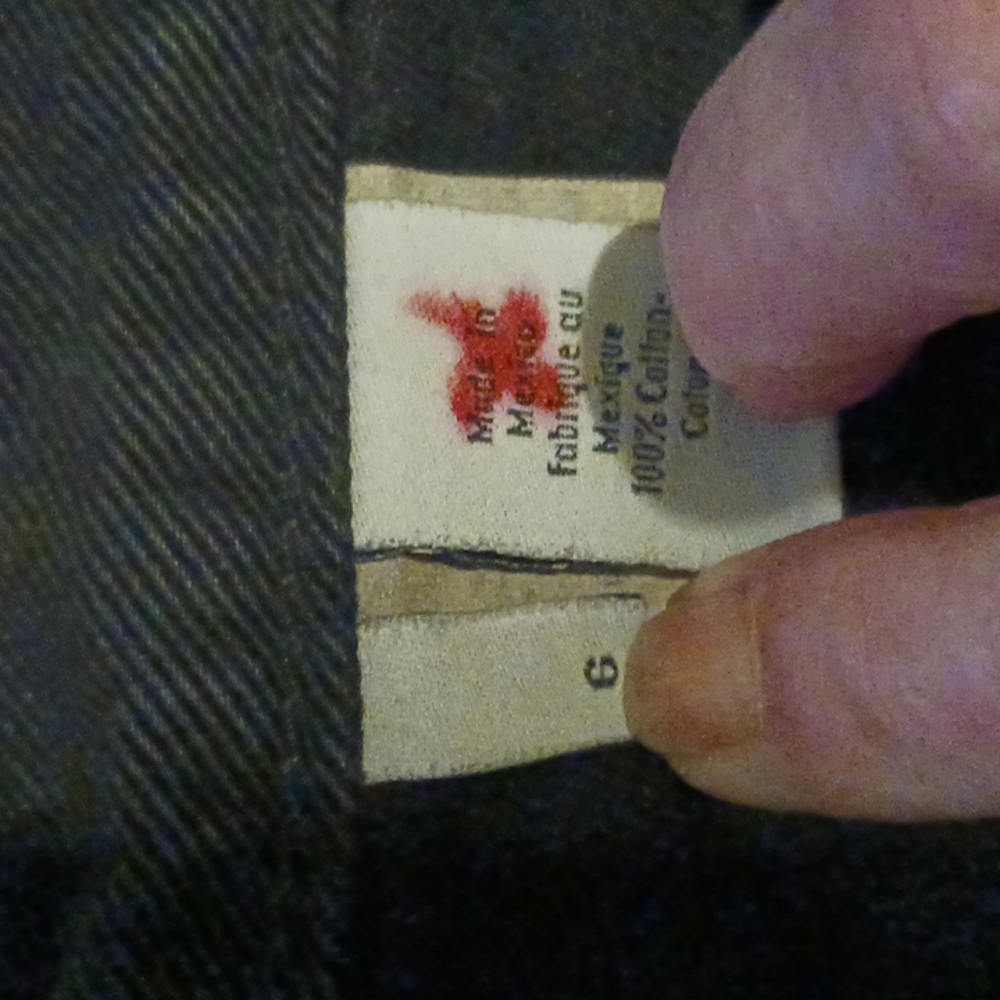 Calvin Klein Womens Jean's. Size 6. Vintage but Really Nice. - Picture 6 of 8